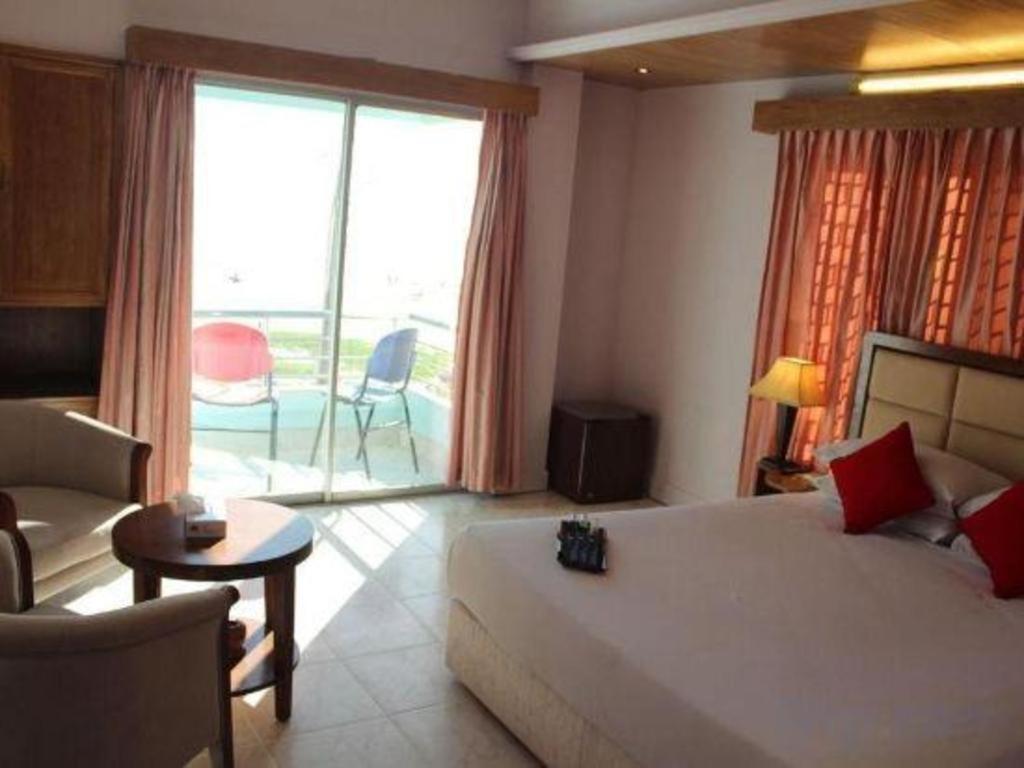 קוקס בזאר Hotel Sea Crown מראה חיצוני תמונה